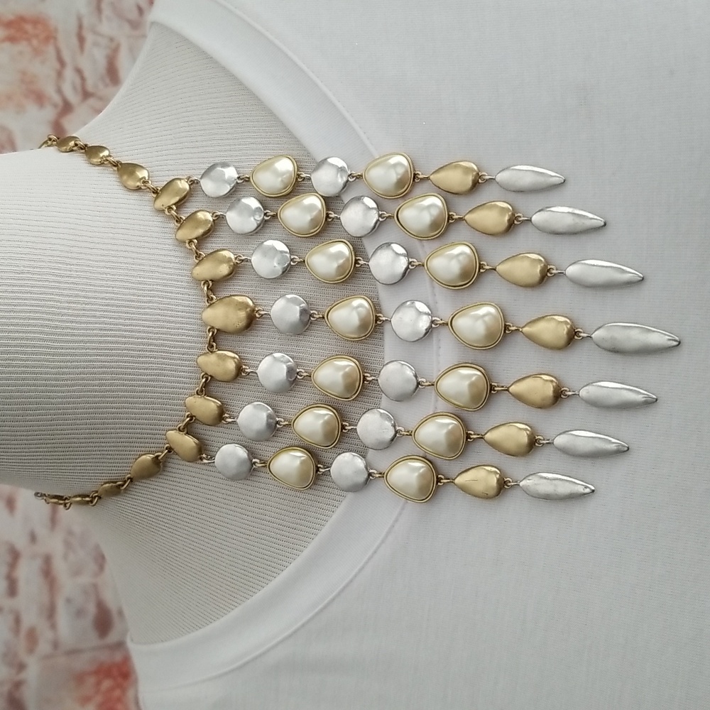New Lucky Brand Faux Pearl Statement Necklace